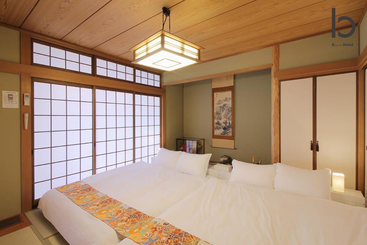 Hanagin - 3 Bedroom Japanese Apartment For 11 People 201 هيروشيما المظهر الخارجي الصورة